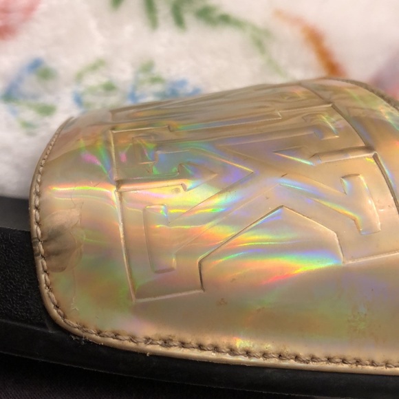 VS PINK Gold Iridescent Metallic Slides Sandal 7/8 - Picture 5 of 7